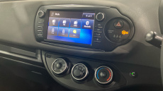 Toyota Yaris 1.5 VVT-i Icon Tech 5dr CVT Petrol Hatchback